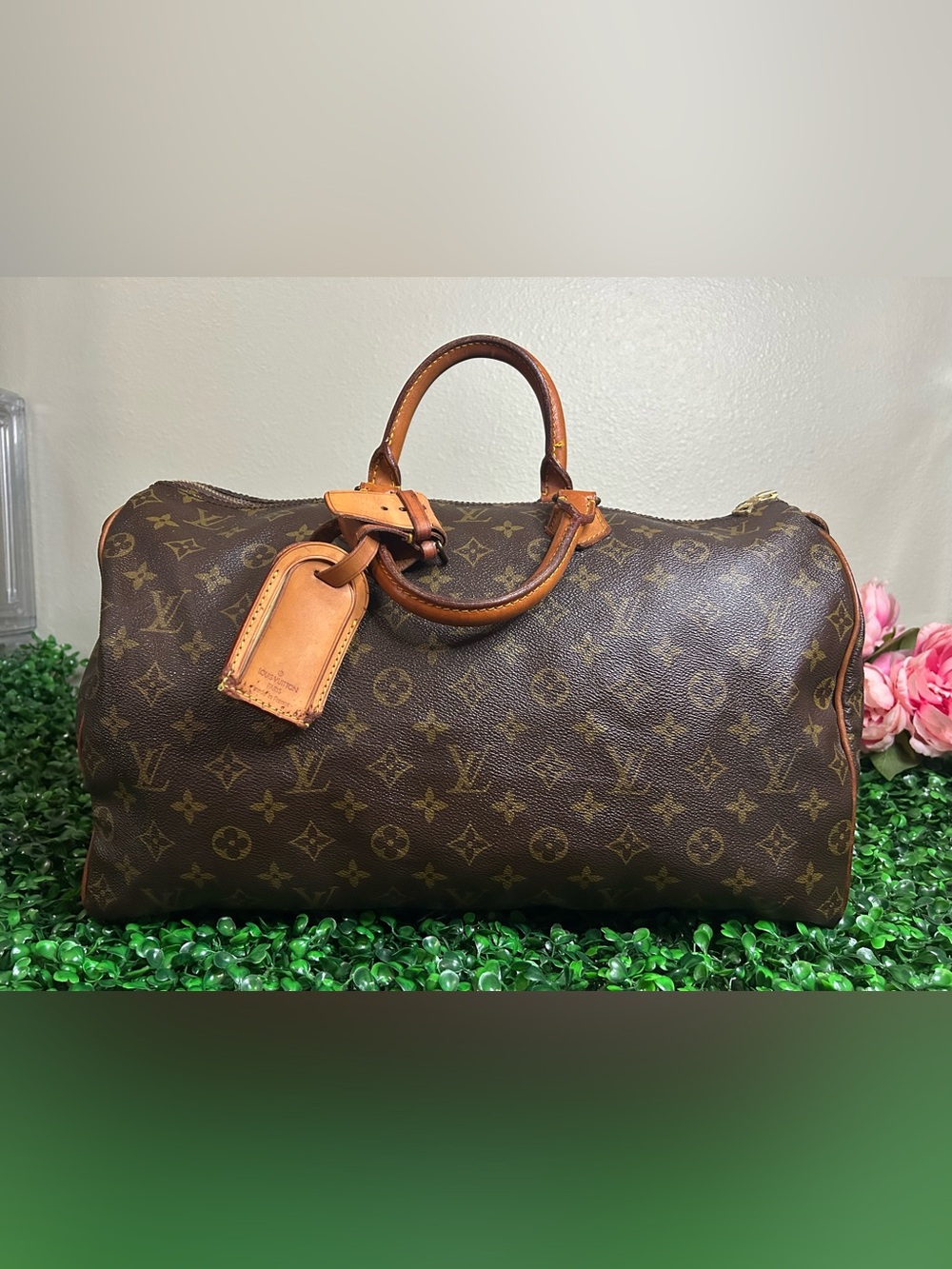 Louis Vuitton Speed 40 Monogram w/ Luggage Tag Set